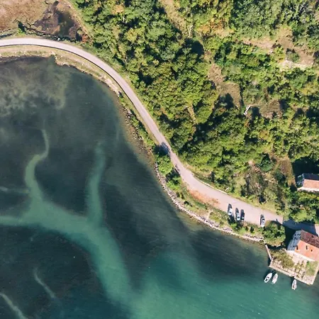 Beautiful Torre Iii With Sauna In Tar Willa *