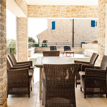 Beautiful Torre Iii With Sauna In Tar * Tar-Vabriga