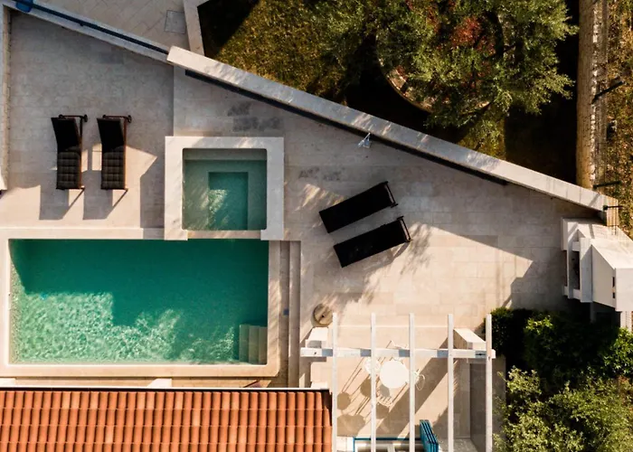 Beautiful Torre Iii With Sauna In Tar Willa