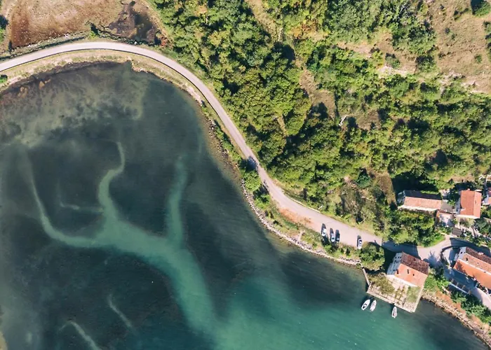 Beautiful Torre Iii With Sauna In Tar Willa *