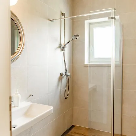 Beautiful Torre Iii With Sauna In Tar * Tar-Vabriga