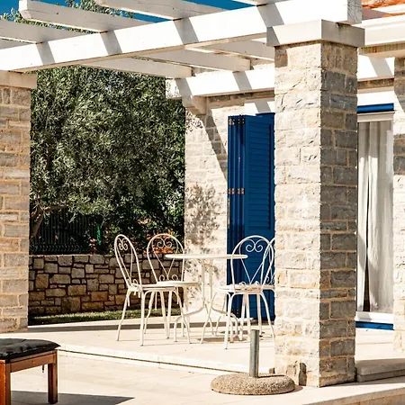 וילה Beautiful Torre Iii With Sauna In Tar Tar-Vabriga